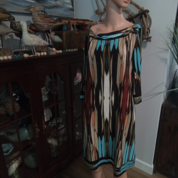 Donna Morgan Dresses & Skirts - Donna Morgan Size 12  Beautiful Multicolor Sheath Midi Dress
